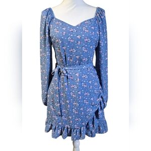 Chic Long Sleeve Floral Dress in Blue